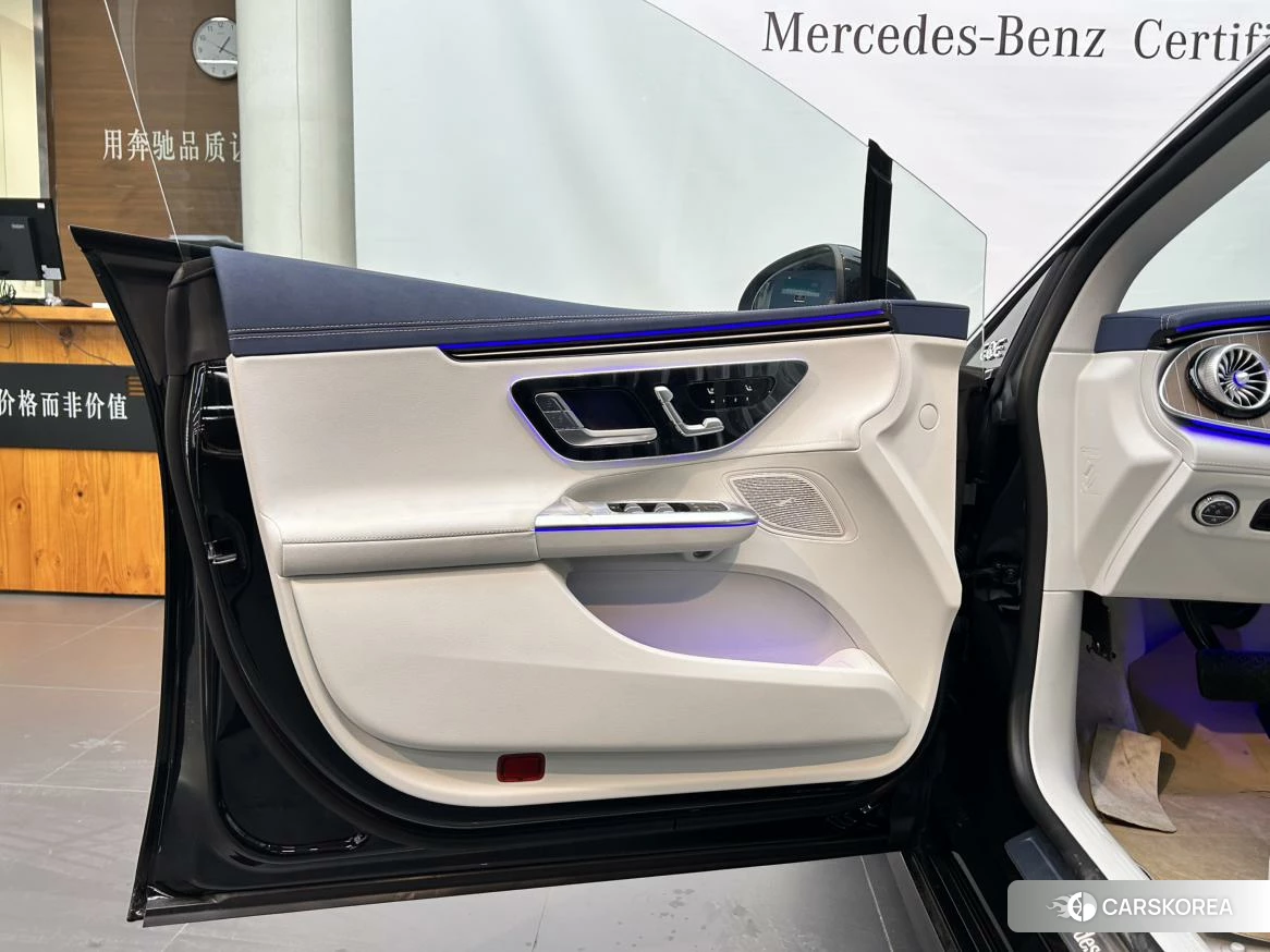 Mercedes-Benz EQE 2024 Черный из Китая, фото 5