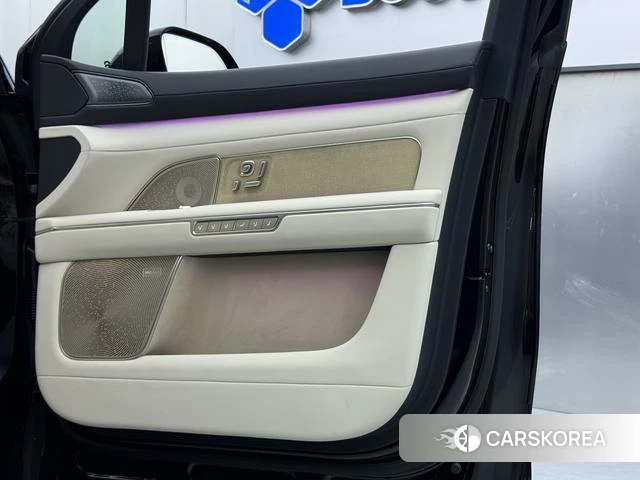 Weilai ES8 2026 Черный из Китая, фото 5