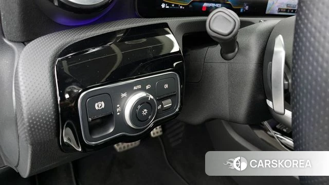 Mercedes-Benz A-Class W177 2021 Белый из Кореи, фото 5