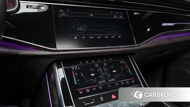 Audi Q7 (4M) 2021 Серебряный из Кореи, фото 5