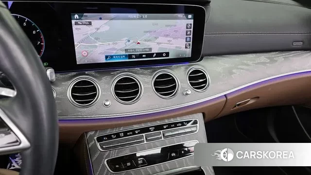 Mercedes-Benz E-Class W213 2022 Синий из Кореи, фото 5