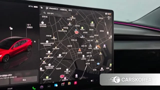 Tesla Model 3 2025 Красный из Кореи, фото 5