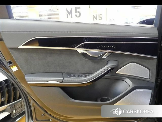 Audi A8 (D5) 2020 Черный из Кореи, фото 5