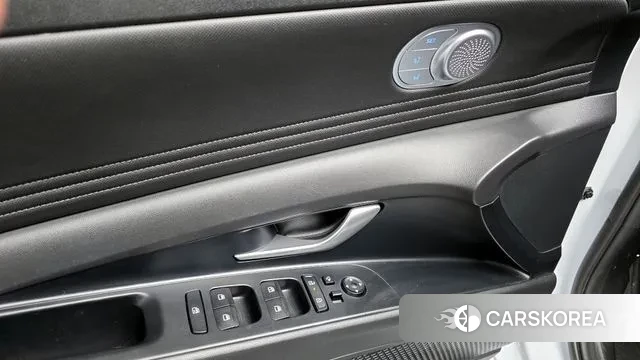 Hyundai The New Avante (CN7) 2024 Белый из Кореи, фото 5