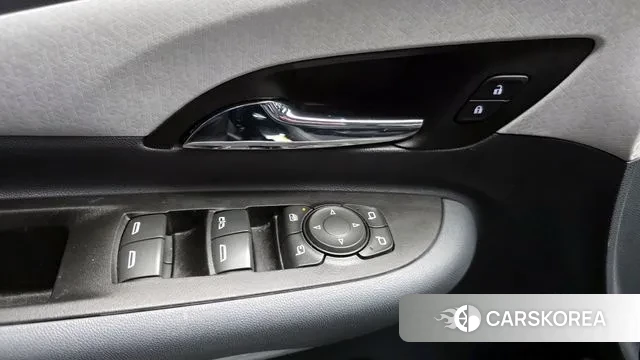 Chevrolet (GM Daewoo) Bolt EV 2021 Черный из Кореи, фото 5