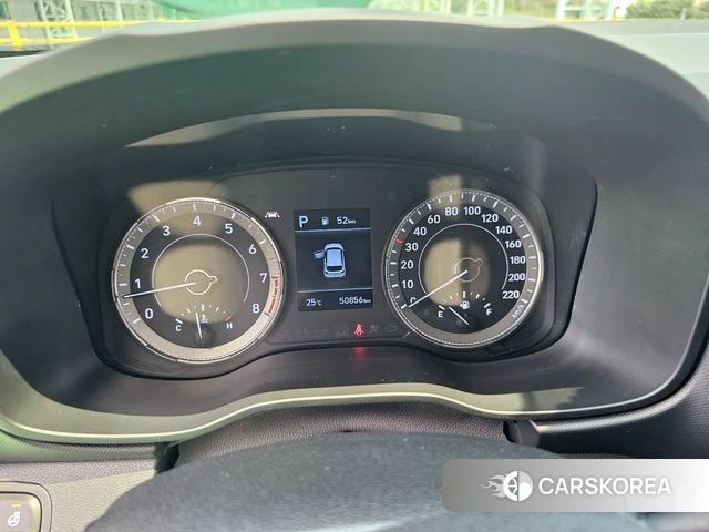 Hyundai Venue 2021 Белый из Кореи, фото 5