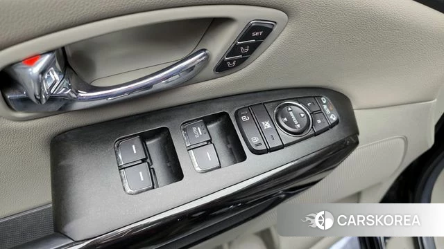 Kia The New Carnival 2018 Черный из Кореи, фото 5