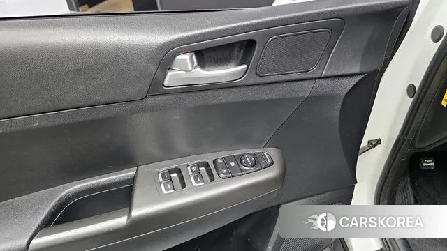 Kia Sportage The Bold 2019 Белый из Кореи, фото 5