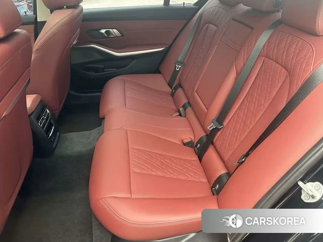 BMW 3 series 2025 Черный из Китая, фото 5