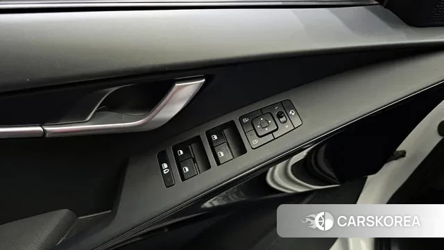 Kia Di Ol Nu Niro 2022 Белый из Кореи, фото 5