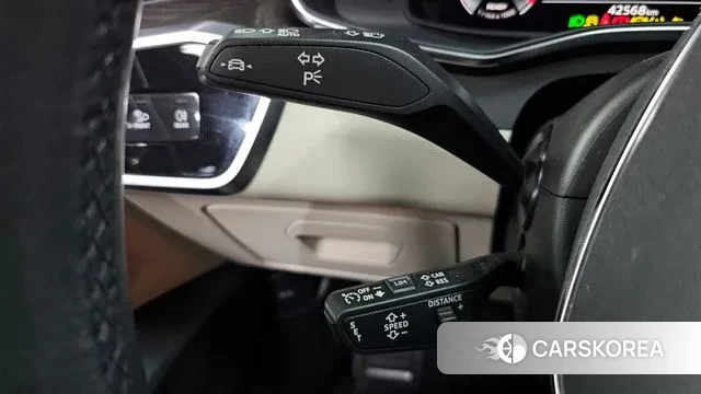 Audi A6 (C8) 2023 Черный из Кореи, фото 5