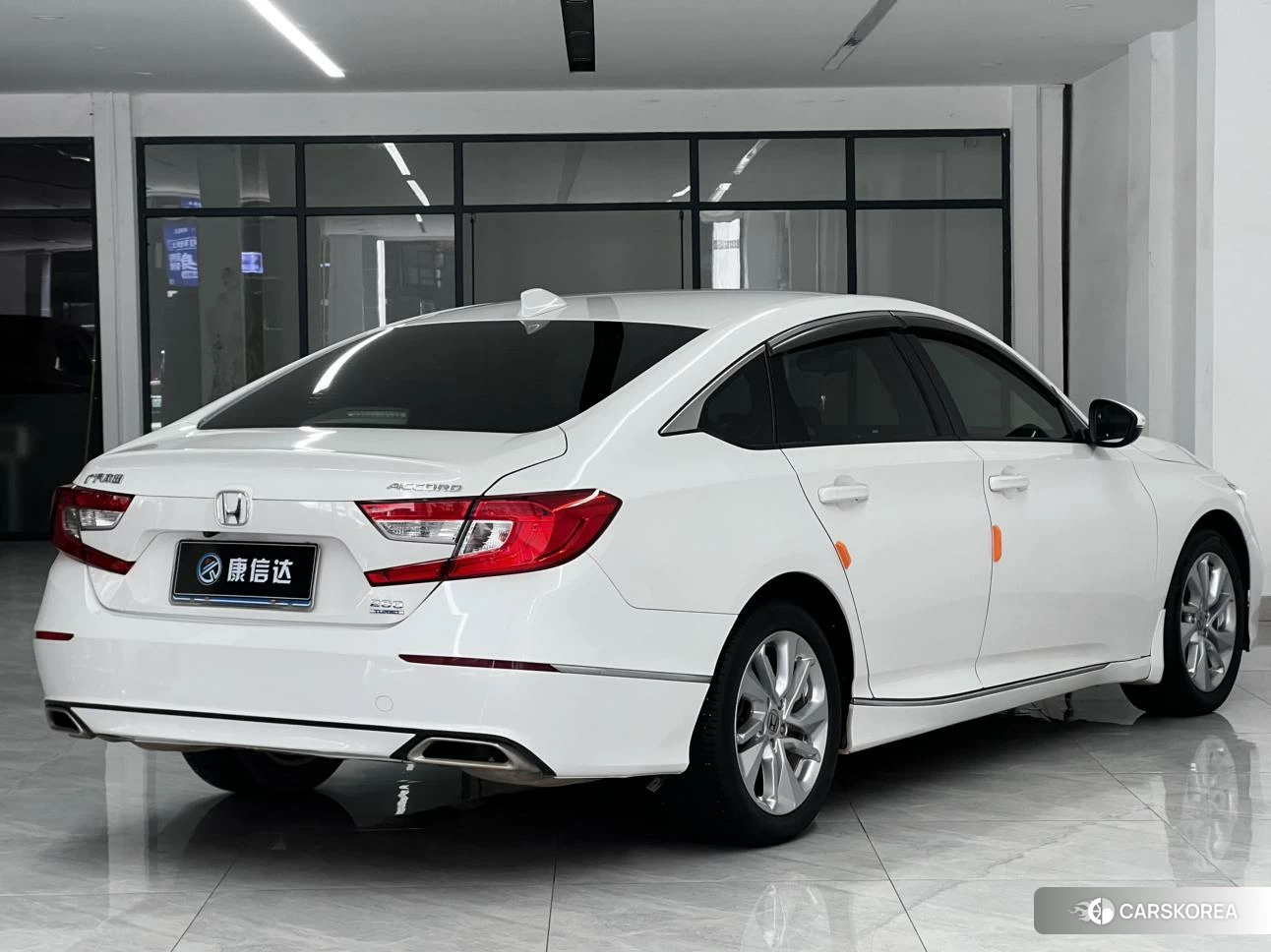 Honda Accord 2019 Белый из Китая, фото 5