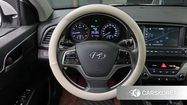 Hyundai Avante AD 2018 Белый из Кореи, фото 5