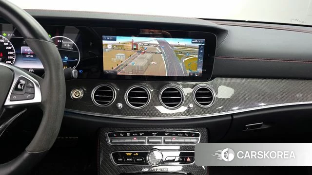 Mercedes-Benz E-Class W213 2018 Белый из Кореи, фото 5