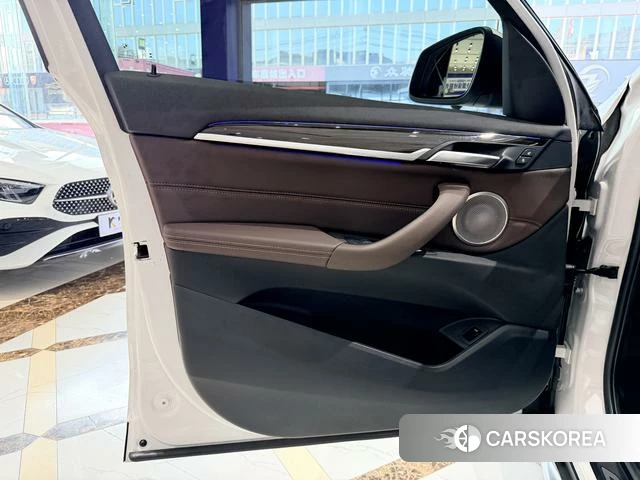 BMW X1 2022 Белый из Китая, фото 5