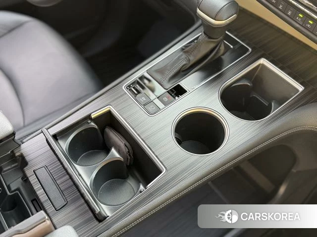 Toyota Grevia 2023 Черный из Китая, фото 5