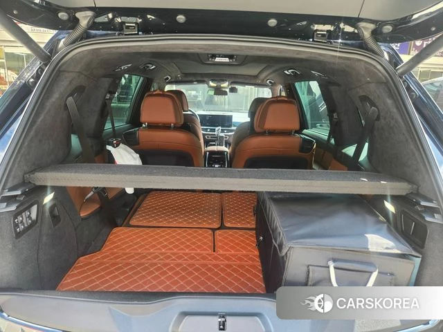 BMW X7 (G07) 2024 Черный из Кореи, фото 5