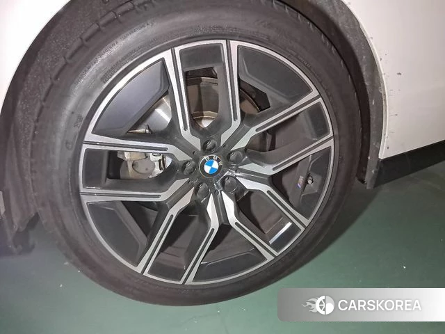 BMW 7 Series (G70) 2024 Белый из Кореи, фото 5
