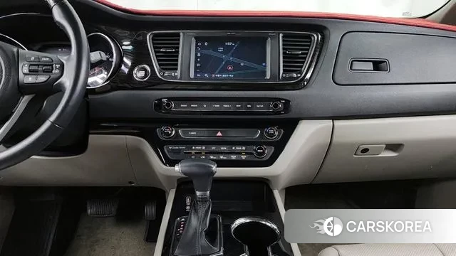 Kia The New Carnival 2018 Красный из Кореи, фото 5