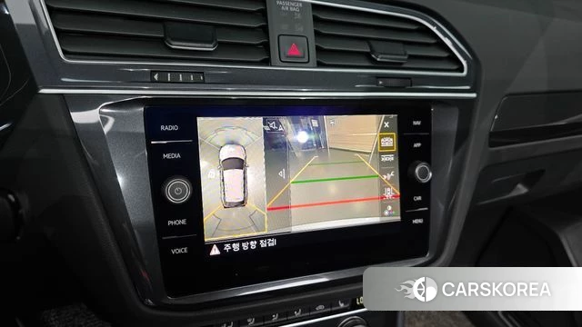 Volkswagen Tiguan second Generation 2020 Серебристо-серый из Кореи, фото 5