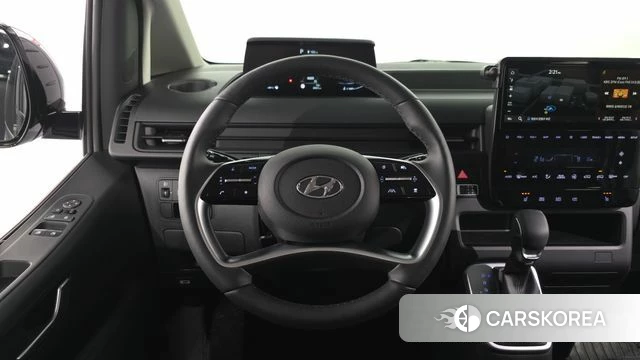 Hyundai Staria 2023 Серебристо-серый из Кореи, фото 5