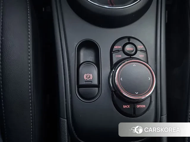 Mini Cooper S Countryman 2018 Белый из Кореи, фото 5