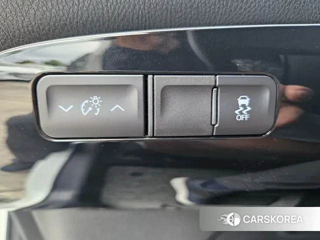 Toyota Prius 4th Generation 2018 Белый из Кореи, фото 5