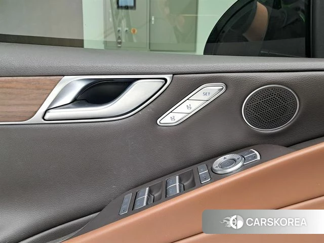 Genesis G80 (RG3) 2022 Черный из Кореи, фото 5