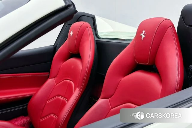 Ferrari 488 2018 Белый из Китая, фото 5