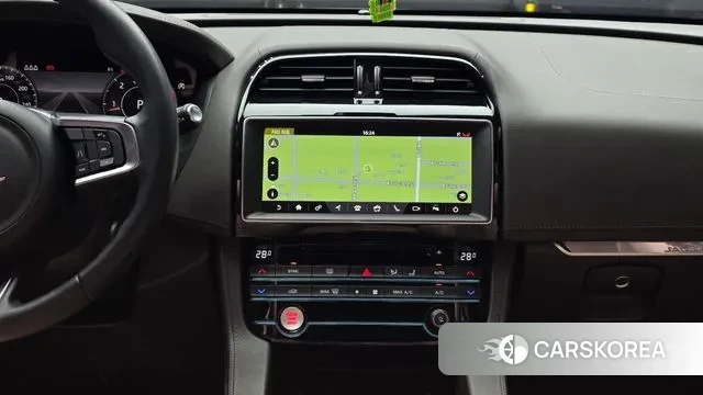 Jaguar F-PACE 2020 Белый из Кореи, фото 5