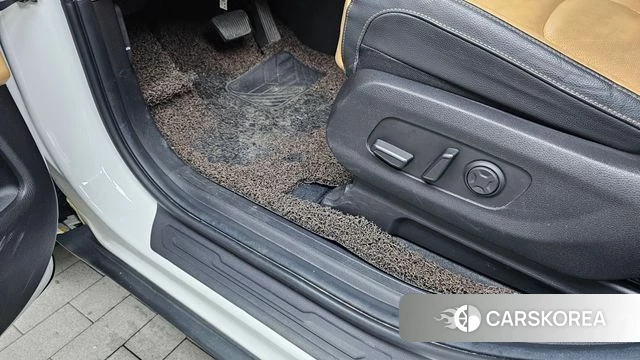 Kia Carnival 4th generation 2022 Белый из Кореи, фото 5