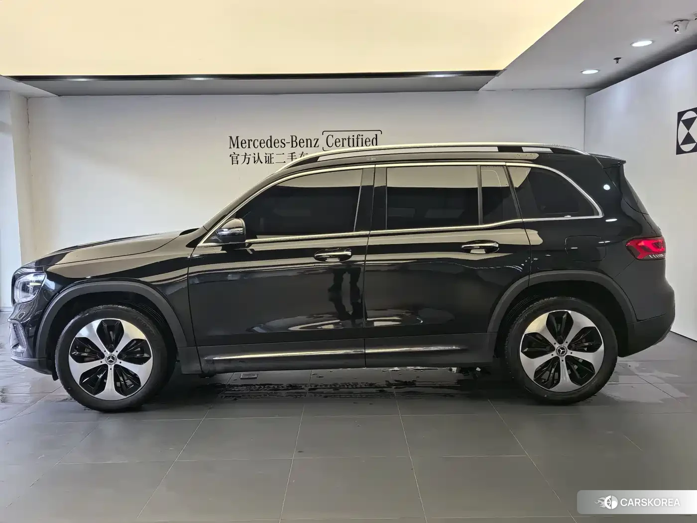 Mercedes-Benz GLB 2023 Черный из Китая, фото 5
