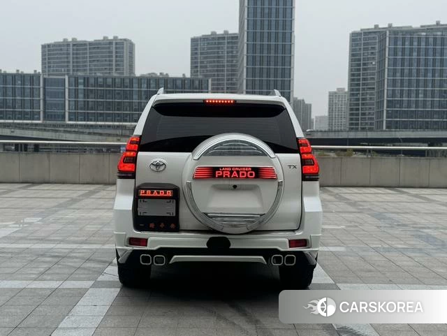 Toyota Prado (imported) 2024 Белый из Китая, фото 5