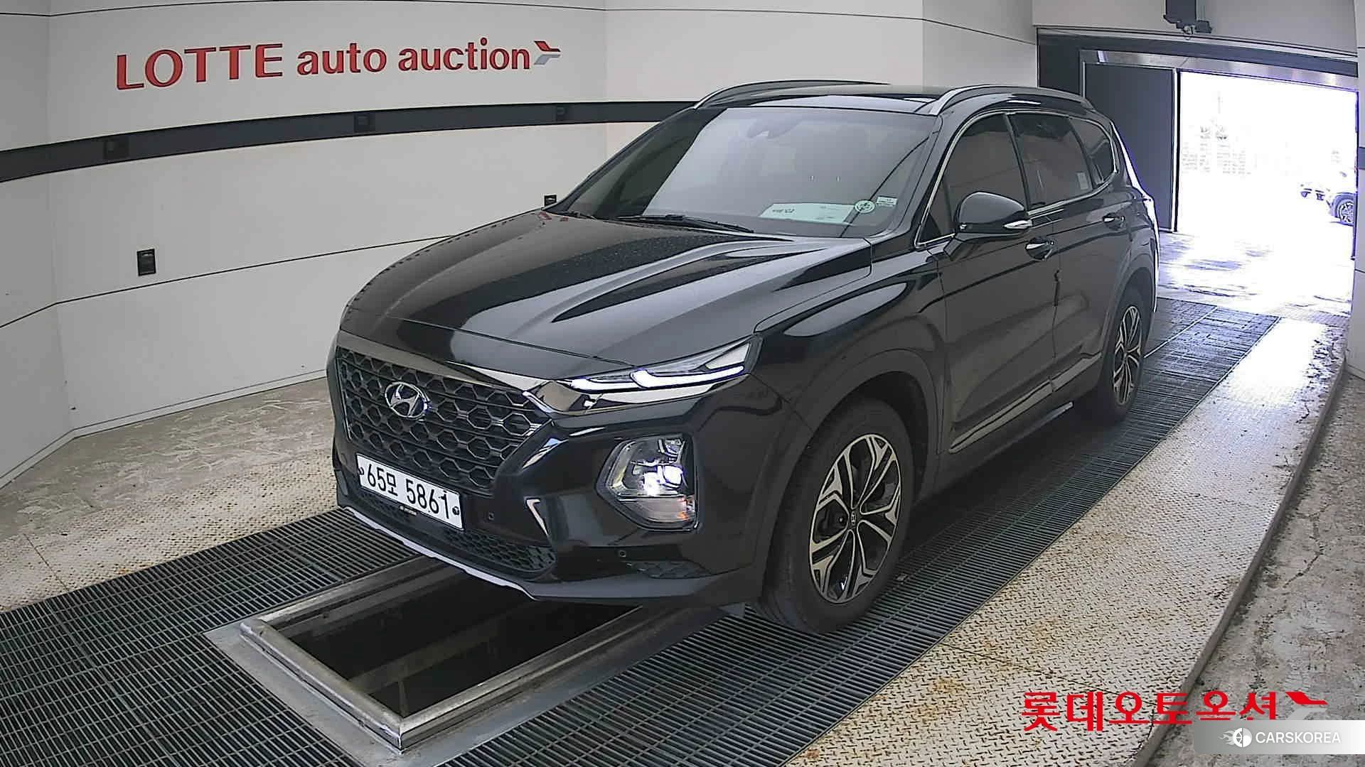 Hyundai Santa Fe 2019 Черный из Кореи, фото 5