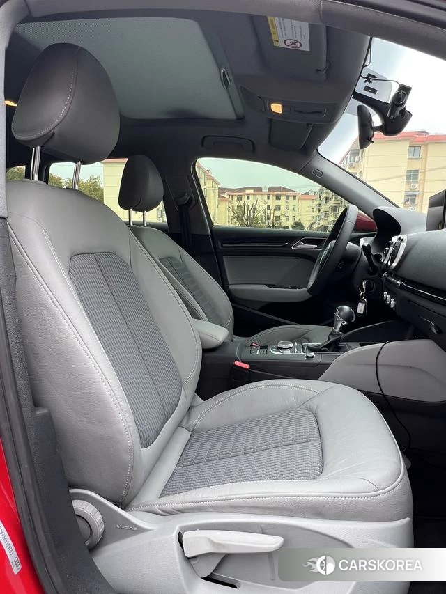 Audi A3 2020 Красный из Китая, фото 5
