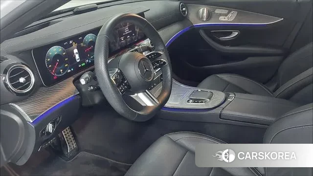 Mercedes-Benz E-Class W213 2023 Белый из Кореи, фото 5