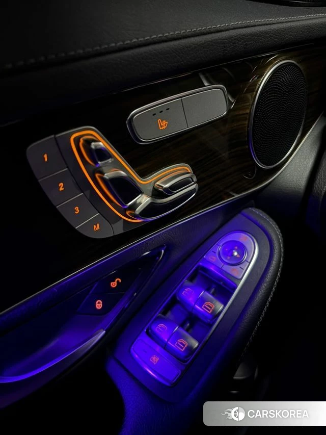 Mercedes-Benz GLC-Class X253 2020 Черный из Кореи, фото 5