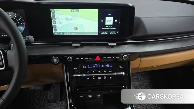 Kia Carnival 4th generation 2023 Белый из Кореи, фото 5