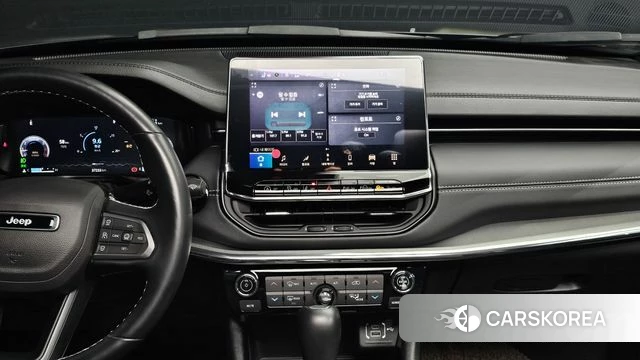 Jeep Compass 2nd Generation 2022 Черный из Кореи, фото 5