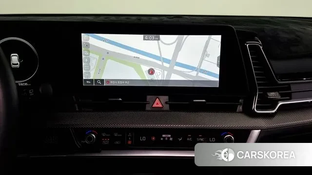 Kia Sportage 5th Generation 2023 Белый из Кореи, фото 5