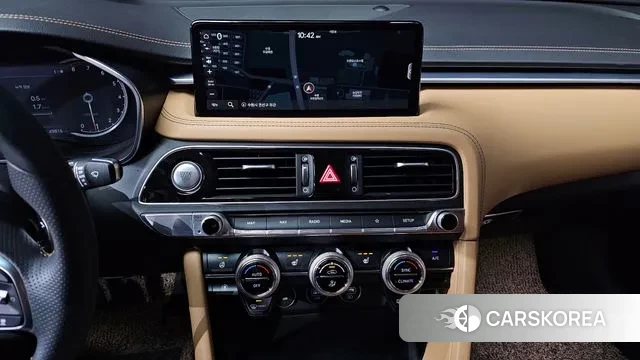 Genesis The New G70 2023 Белый из Кореи, фото 5