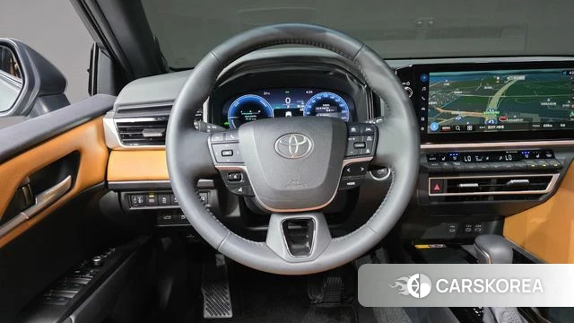 Toyota Camry (XV80) 2025 Серый из Кореи, фото 5