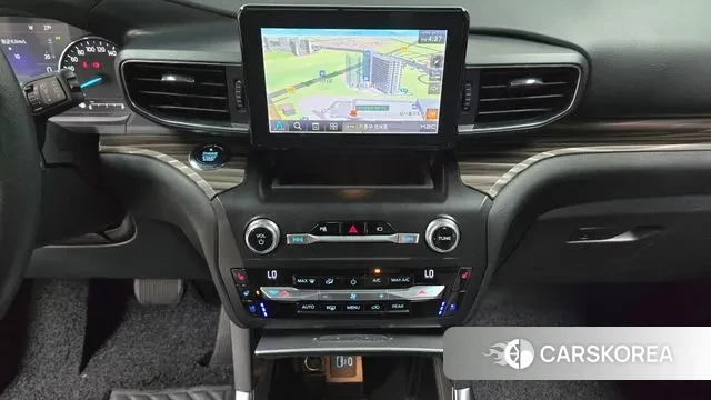 Ford Explorer 6th Generation 2020 Белый из Кореи, фото 5