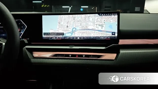 BMW 5 Series (G60) 2023 Синий из Кореи, фото 5