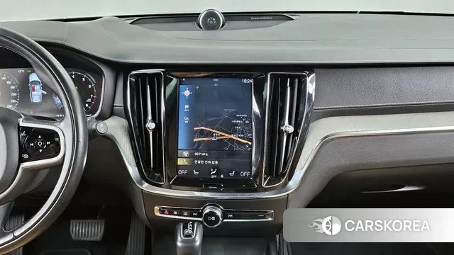 Volvo V60 Cross-Country 2nd Generation 2020 Серый из Кореи, фото 5