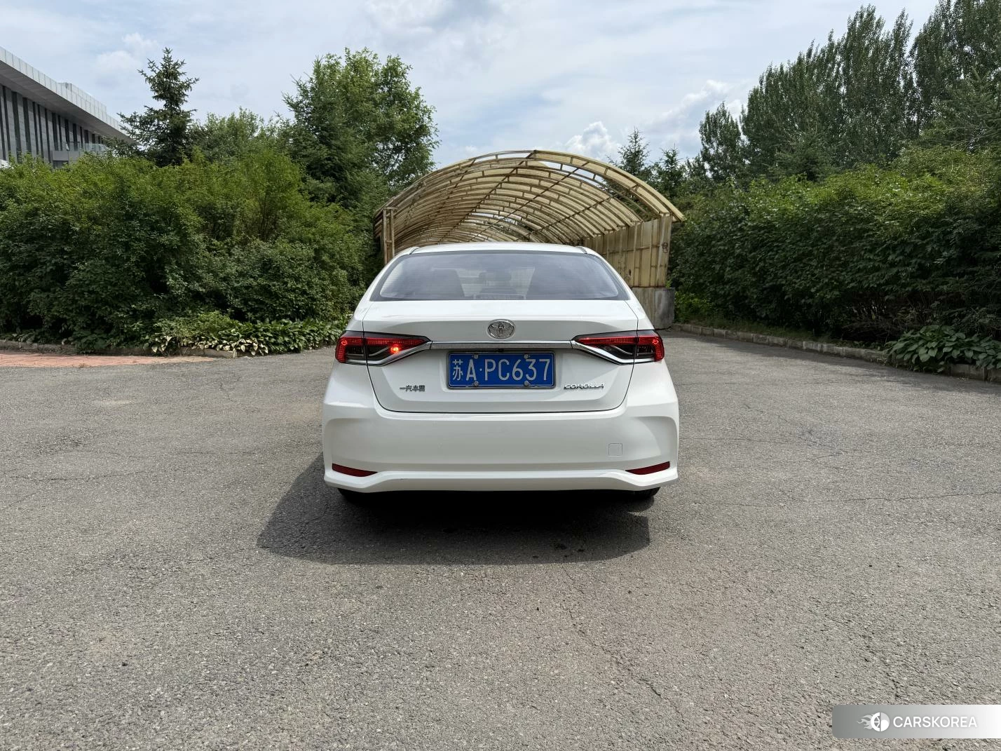Toyota Corolla 2021 Белый из Китая, фото 5