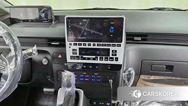 Hyundai Staria 2025 Белый из Кореи, фото 5