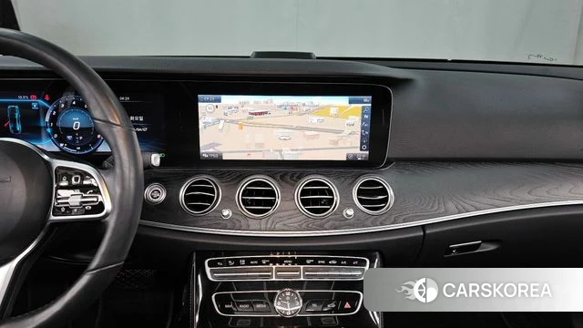 Mercedes-Benz E-Class W213 2019 Серый из Кореи, фото 5