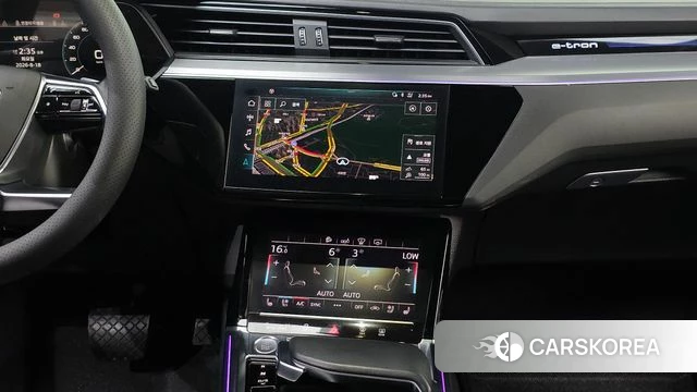 Audi e-Tron 2020 Серый из Кореи, фото 5