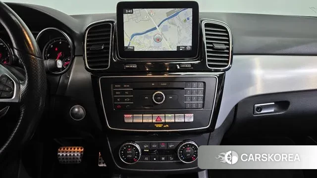 Mercedes-Benz GLE - Class W166 2018 Белый из Кореи, фото 5